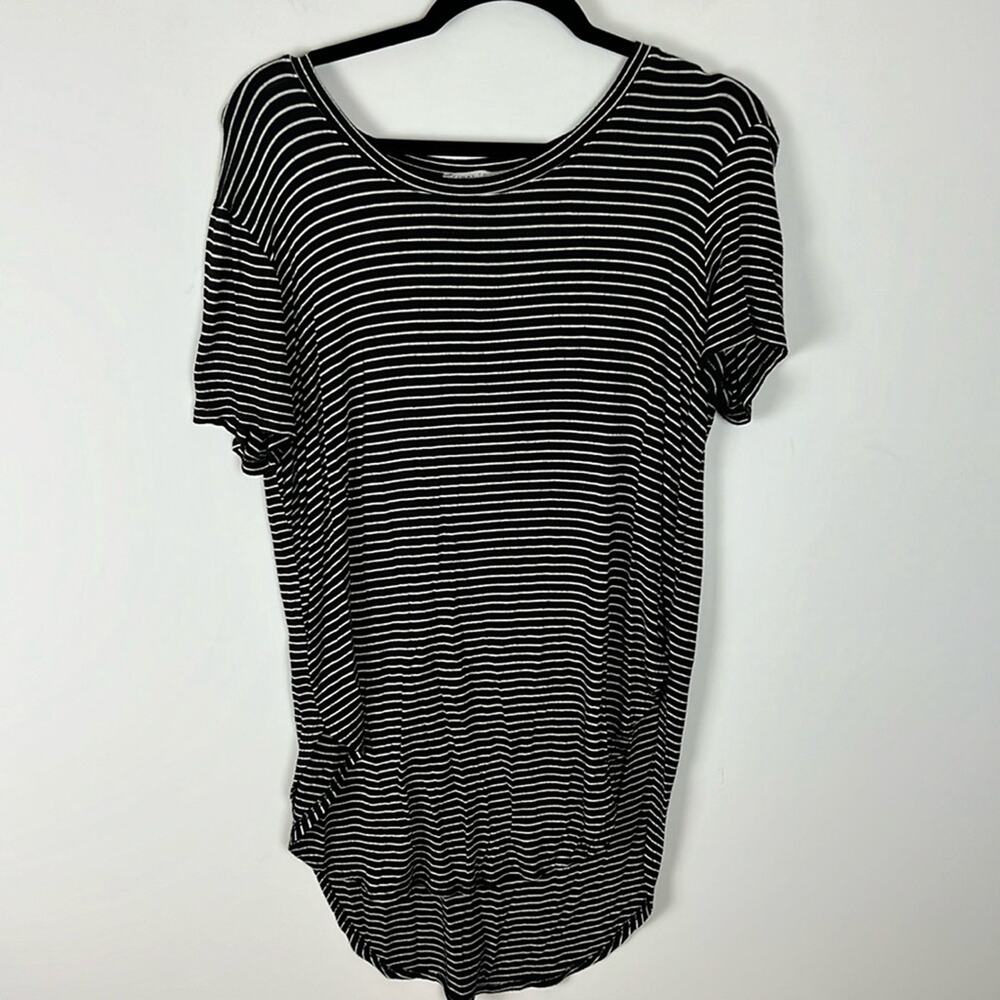 Final Touch Top - Women’s Medium